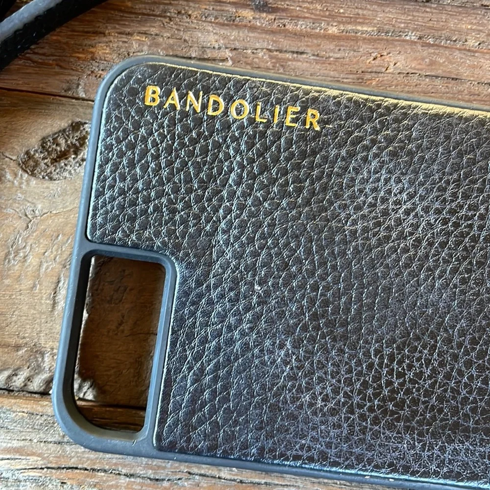 Bandolier Emma‎ crossbody phone case EUC
